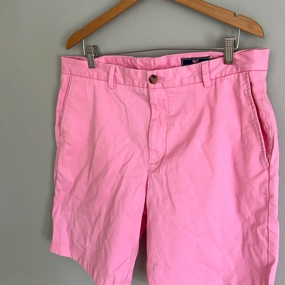 Vineyard Vines Men's 9” Breaker Shorts - Waist 36”